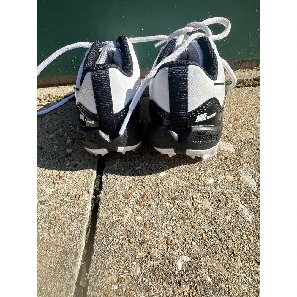 Nike Force Trout 9 Shark Kids Baseball Cleats White Black‎ 10C DJ6525-101